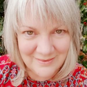 Meet your Posher, Cheryl